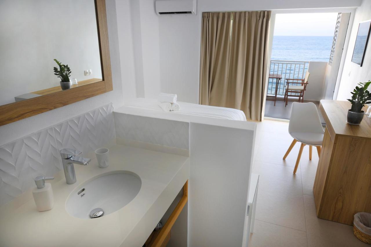 Sea Breeze Hotel (Adults Only) Khersónisos Eksteriør bilde