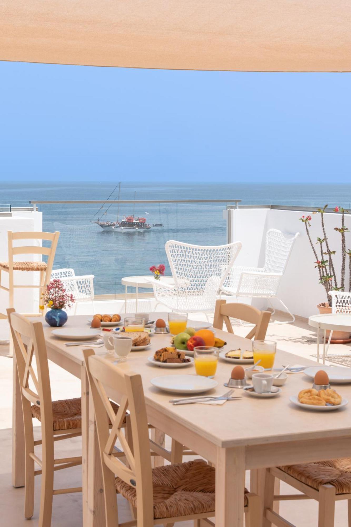Sea Breeze Hotel (Adults Only) Khersónisos Eksteriør bilde